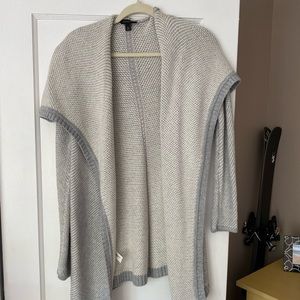 Ann Taylor women’s cardigan